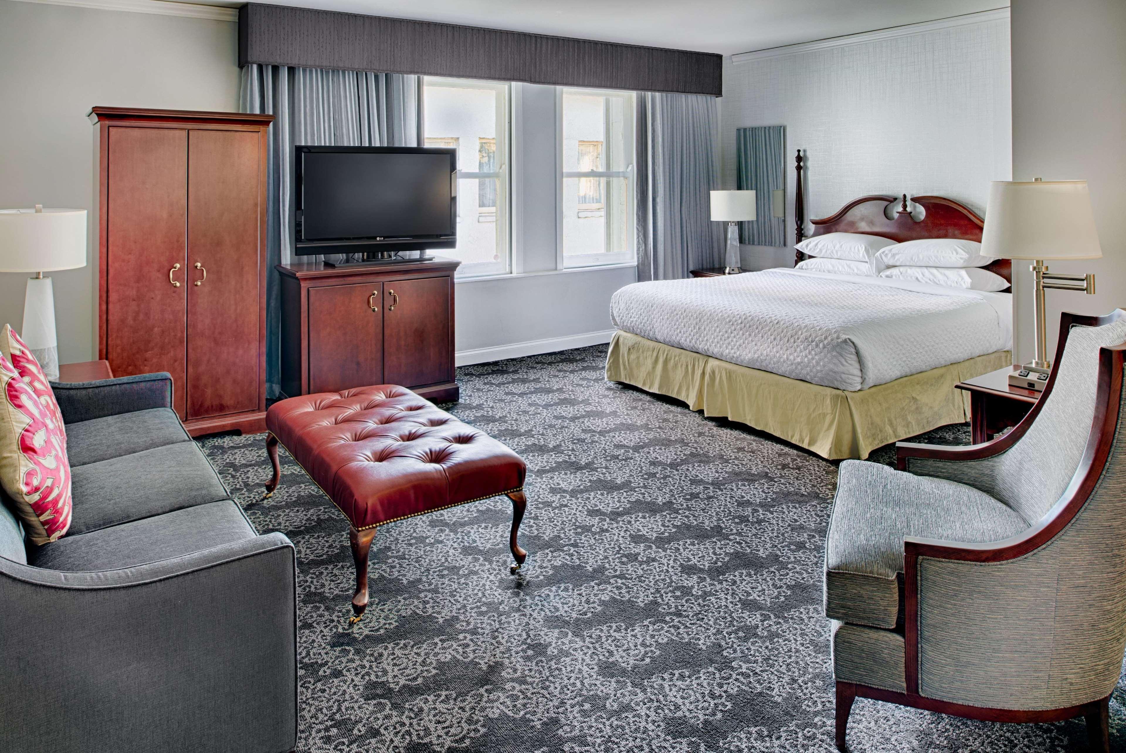 Embassy Suites By Hilton Portland Downtown Bagian luar foto