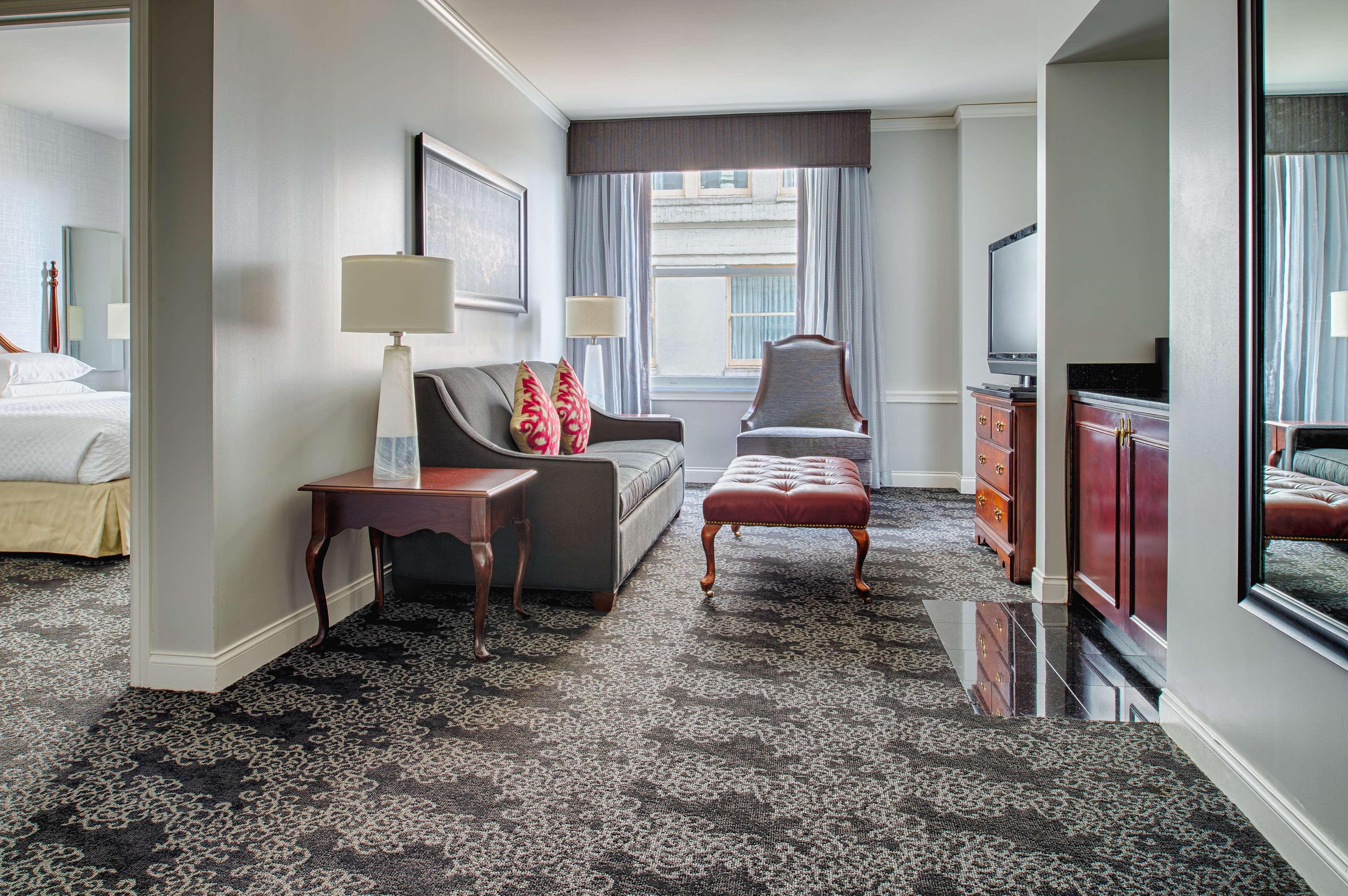 Embassy Suites By Hilton Portland Downtown Bagian luar foto