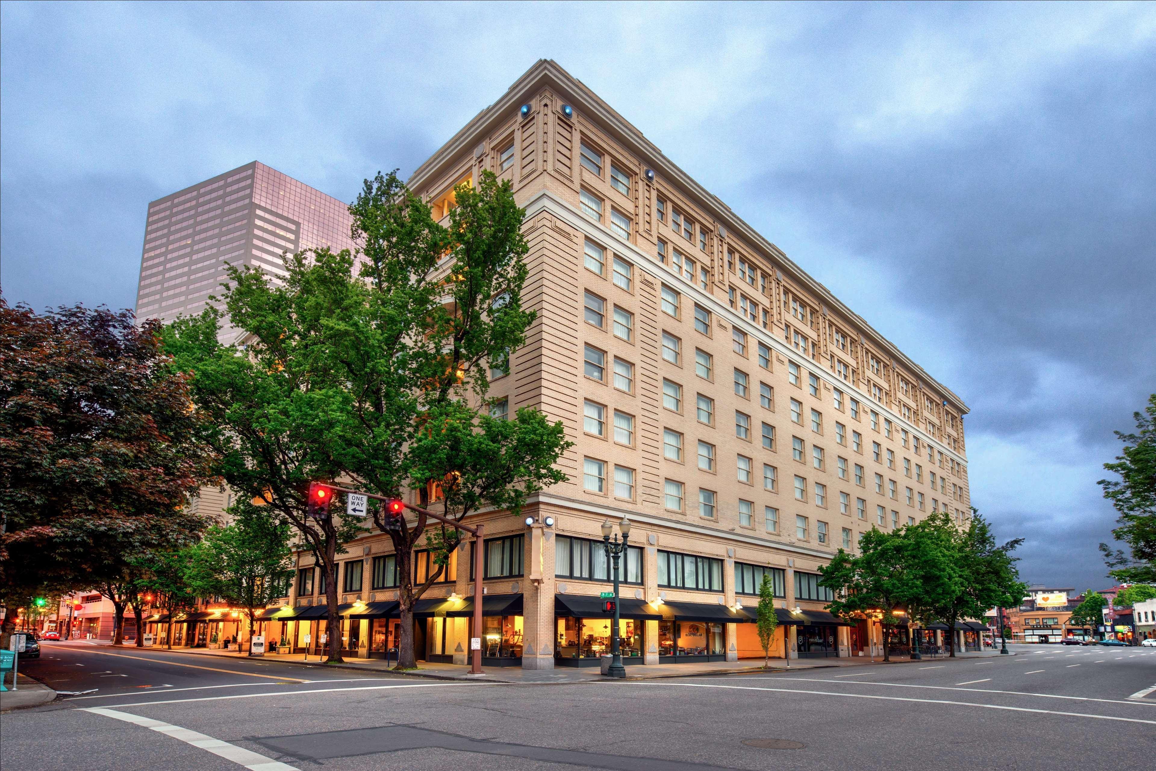 Embassy Suites By Hilton Portland Downtown Bagian luar foto
