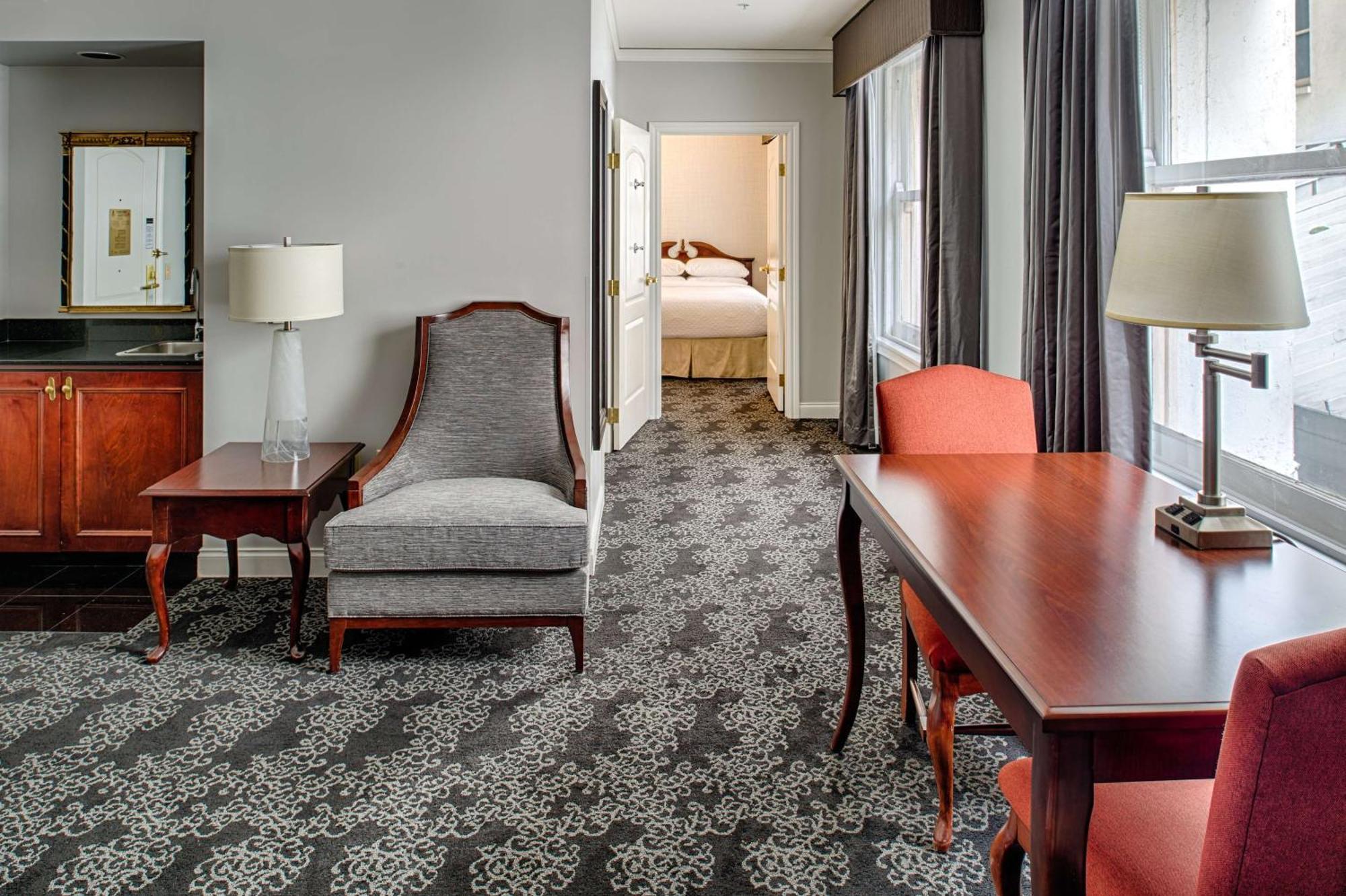 Embassy Suites By Hilton Portland Downtown Bagian luar foto