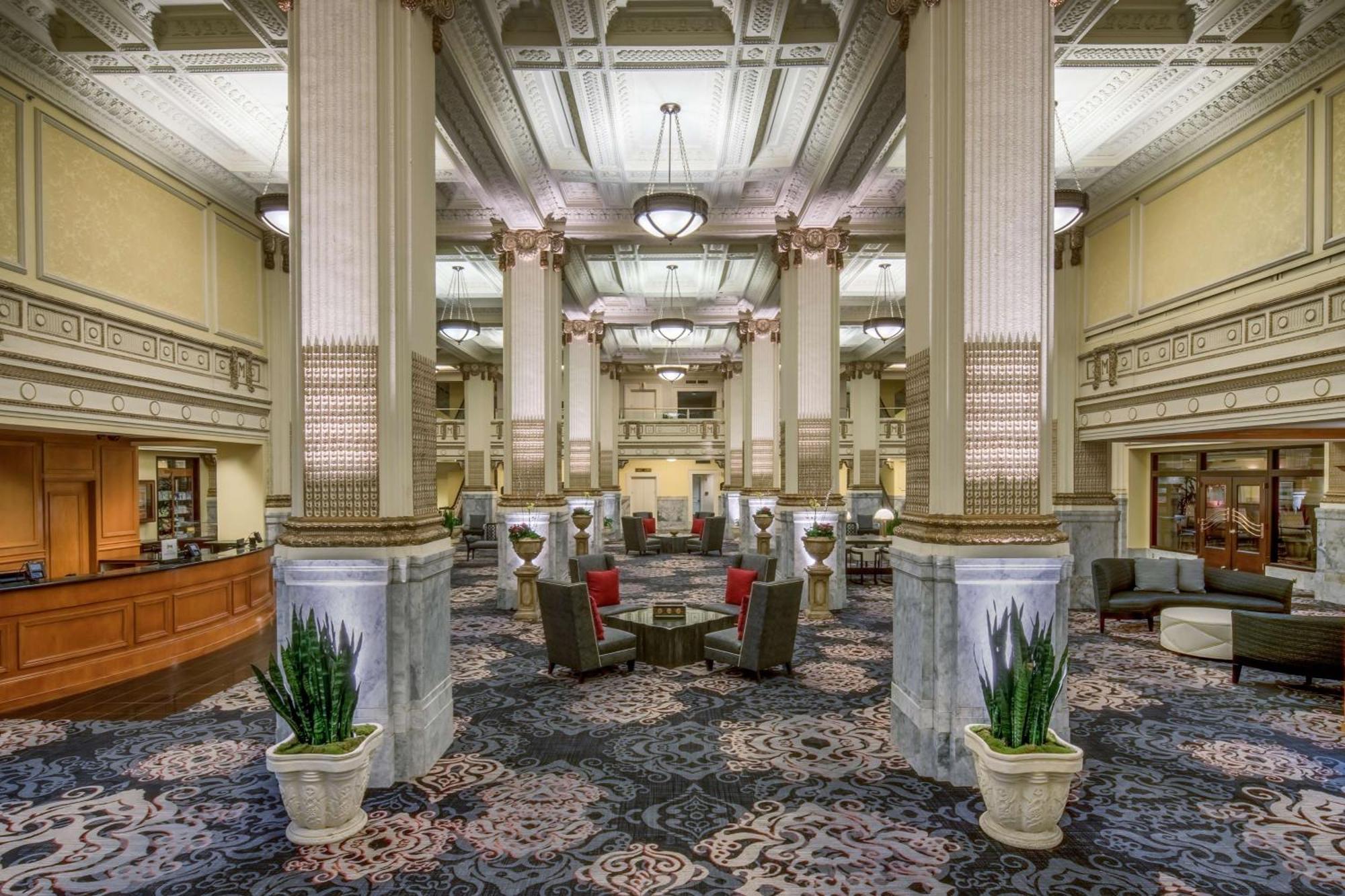 Embassy Suites By Hilton Portland Downtown Bagian luar foto