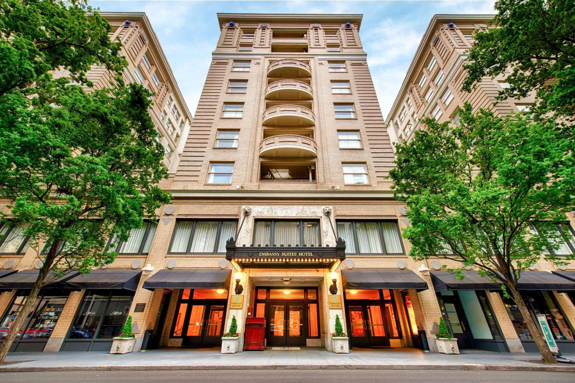 Embassy Suites By Hilton Portland Downtown Bagian luar foto