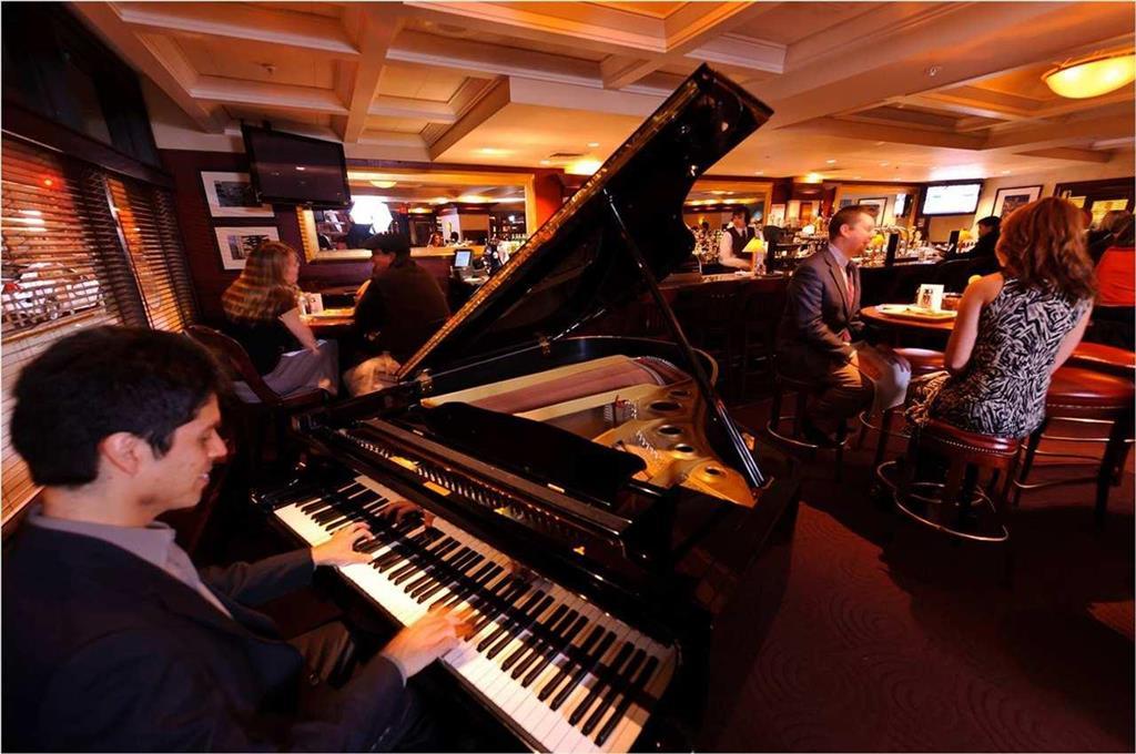 Embassy Suites By Hilton Portland Downtown Restoran foto